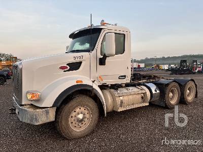 Photo of a 2016 Peterbilt 567