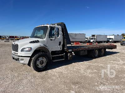 Photo of a 2016 Freightliner M2 106