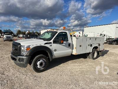 Photo of a 2016 Ford F-550