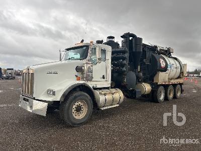 Photo of a 2013 Kenworth T800