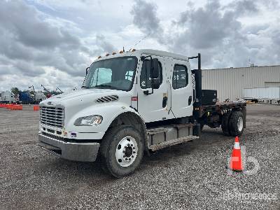 Photo of a 2013 Freightliner M2 106