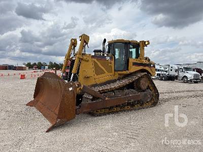 Photo of a 2006 Caterpillar D8T