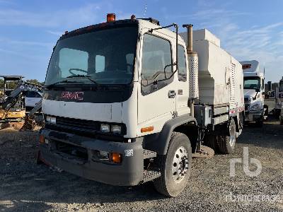 Photo of a 2002 GMC T7500