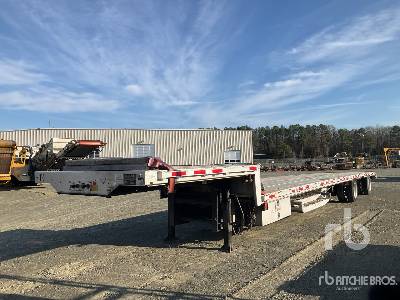 Photo of a 2015 Transcraft 53 ft T/A Spread Axle