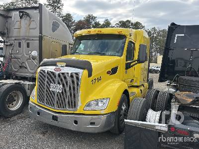 Photo of a 2018 Peterbilt 579