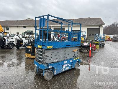 Photo of a 2016 Genie GS-3232