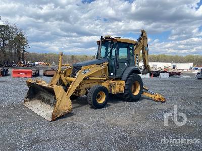 Photo of a 2005 John Deere 410G