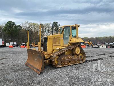 Photo of a 2006 Caterpillar D6N XL