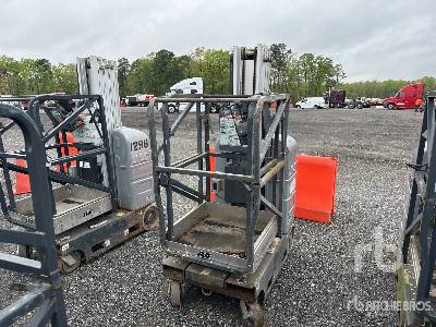 Photo of a 2010 JLG 20MVL