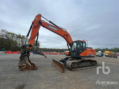 Photo of a 2019 Doosan DX225LC-5