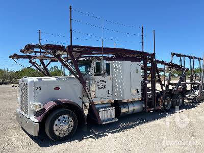 Photo of a 2014 Peterbilt 388