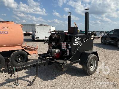 Photo of a 2004 Leeboy L250