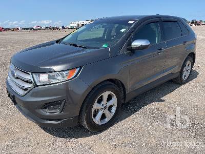 Photo of a 2018 Ford EDGE SE