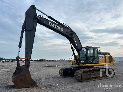 Photo of a 2017 John Deere 350G LC