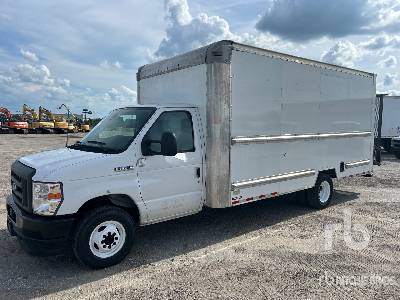 Photo of a 2020 Ford E350