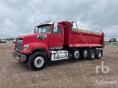 Photo of a 2014 Western Star 4700SF