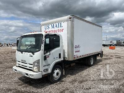 Photo of a 2015 Isuzu NPR HD