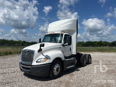 2020 INTERNATIONAL  LT625  6x4  Truck Tractor (T/A)