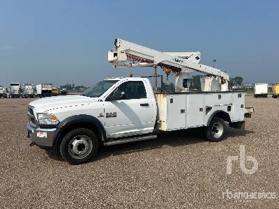 2014 RAM  5500  Versalift on 4x4  Bucket Truck