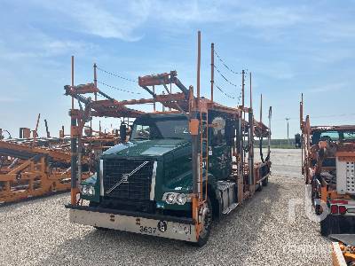 2014 VOLVO  VAH  6x4  Car Hauler Truck