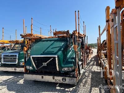 2012 VOLVO  VAH  6x4  Car Hauler Truck