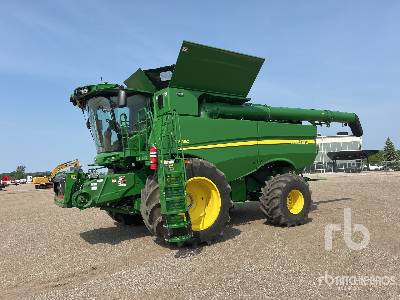 Photo of a 2023 John Deere S780