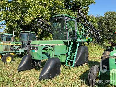 Photo of a 1993 John Deere 6500