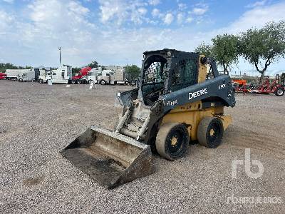 Photo of a 2018 John Deere 330G