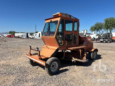 Photo of a 1994 Broce Broom RC300