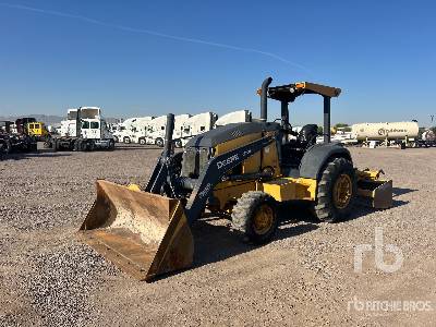 Photo of a 2019 John Deere 210L