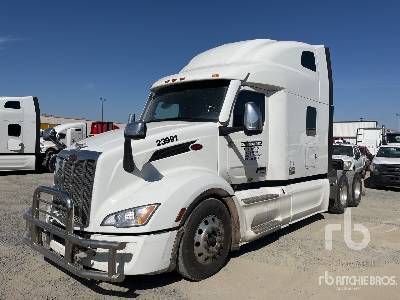 Photo of a 2024 Peterbilt 579