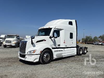 Photo of a 2024 Peterbilt 579