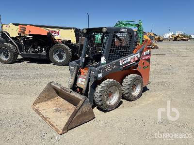 Photo of a 2019 Gehl R105