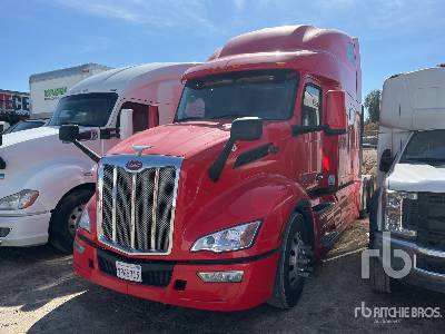 Photo of a 2023 Peterbilt 579