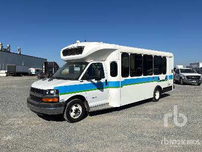 2015 CHEVROLET  4500  4x2 13-Seat Transit  Bus