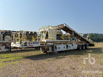 Photo of a 2015 Elrus CH440CC