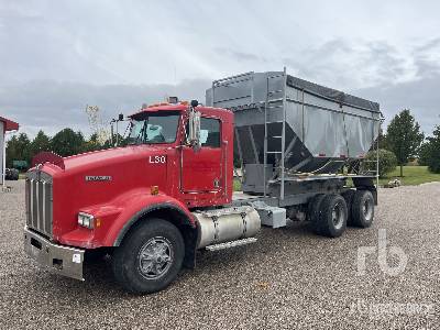 1988 KENWORTH T800 6x4 Tender Truck 1988 KENWORTH T800 6x4 Tender Truck