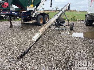 MARKET 8 in x 25 ft Grain Auger MARKET 8 in x 25 ft Grain Auger