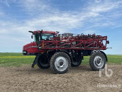 CASE IH PATRIOT 4420 High Clearance Sprayer