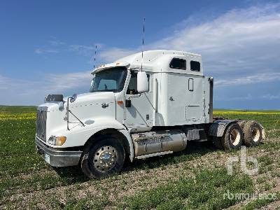 2001 INTERNATIONAL 9200 6x4 Truck Tractor (T/A)