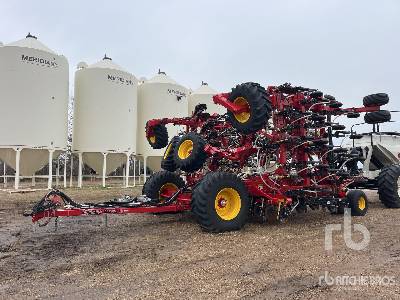 Photo of a 2022 Bourgault 3335 QDA