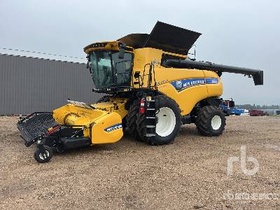 Photo of a 2023 New Holland CR 10.90
