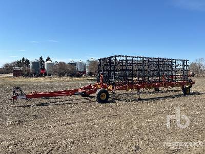Photo of a 2002 Bourgault 7200