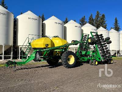 Photo of a 2007 John Deere 1890