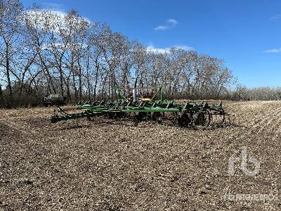 Photo of a  John Deere 1610