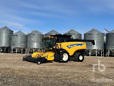 Photo of a 2017 New Holland CX8.80