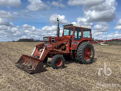 Photo of a 1971 International 1066