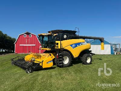 2010 NEW HOLLAND  CR9060  Combine