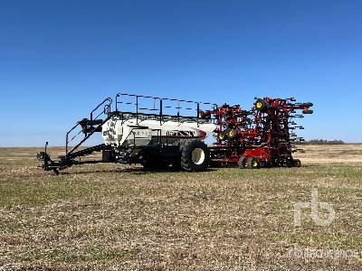 Photo of a 2015 Bourgault 3320PHD XTC