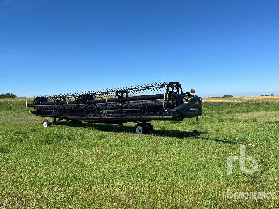Photo of a 2018 Macdon FD75-D